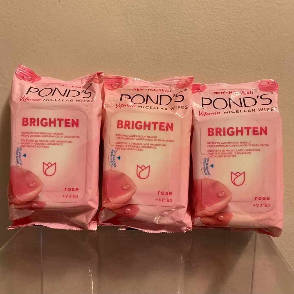 POND’S Vitamin B3 BRIGHTEN Micellar Facial Wipes Rose